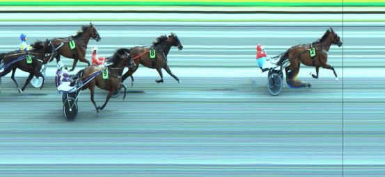 Målfoto for løp 9 på bane JA den 07.07.2019